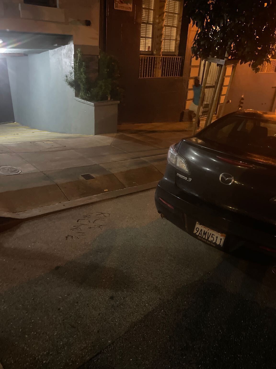 Photo of car in the street with license plate 9AMV511 in California