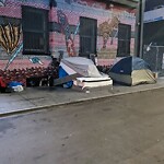 Encampment at 570 Jessie St